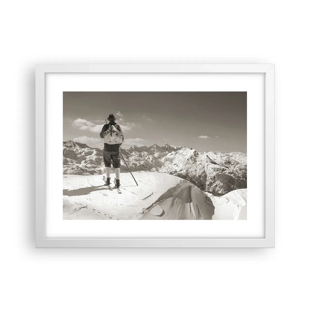 Poster in einem weißen Rahmen - Und die Berge bleiben unverändert - 40x30 cm