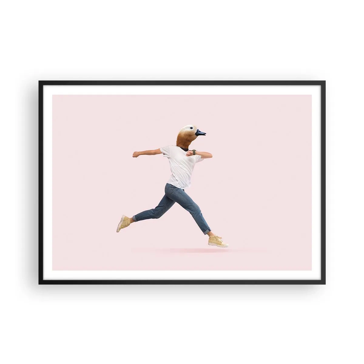 Poster in einem schwarzem Rahmen - Eine surrealistische Figur mit einem Entenkopf in Bewegung - 100x70cm - Eine Prise Absurdität - Moderne Wanddekoration für Wohnzimmer und Schlafzimmer ARTTOR