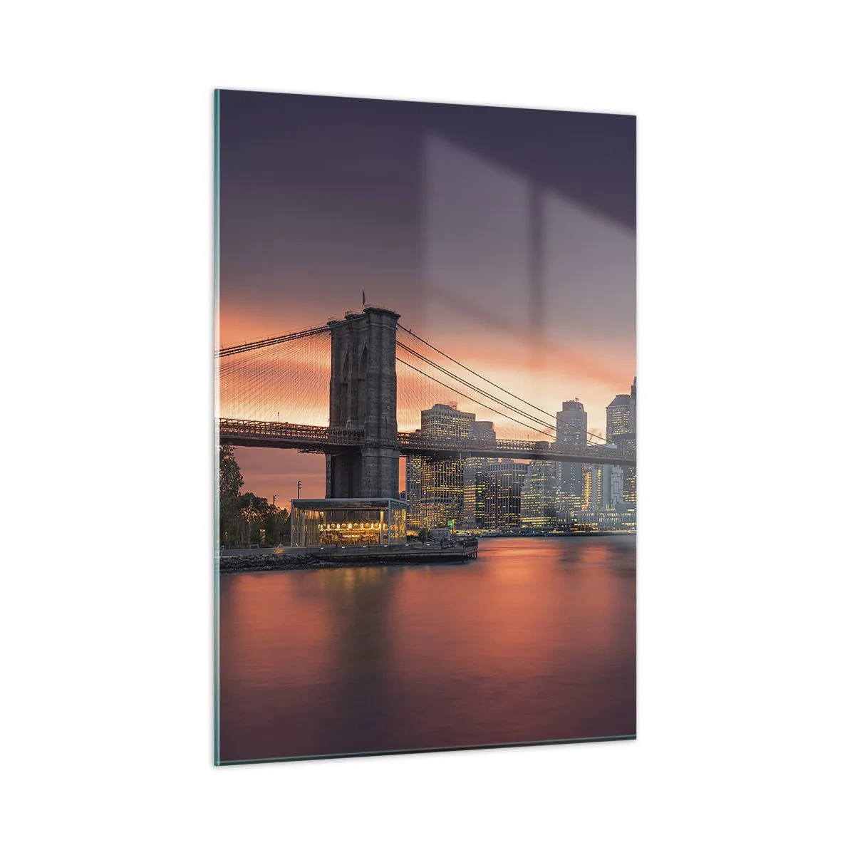 Glasbild - Bild auf glas - Brooklyn Bridge bei Sonnenuntergang - 50x70cm - Eingetaucht in lila Stille - Moderne Wanddekoration für Wohnzimmer und Schlafzimmer ARTTOR