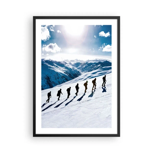 Poster in einem schwarzem Rahmen - Wanderer auf einem schneebedeckten Berghang in der prallen Sonne - 50x70cm - Das Team der Eroberer - Moderne Wanddekoration für Wohnzimmer und Schlafzimmer ARTTOR