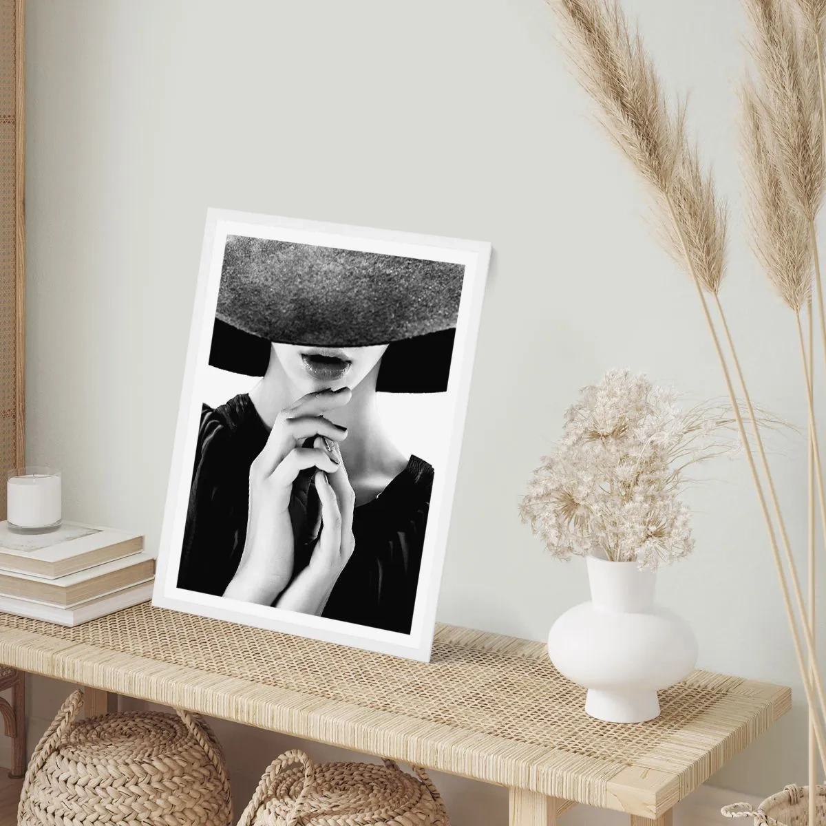 Poster in einem weißen Rahmen - Versteckte Schönheit - 70x100 cm