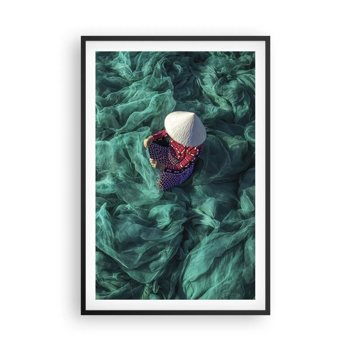 Poster in einem schwarzem Rahmen - In einem Meer aus Netzen - 61x91 cm