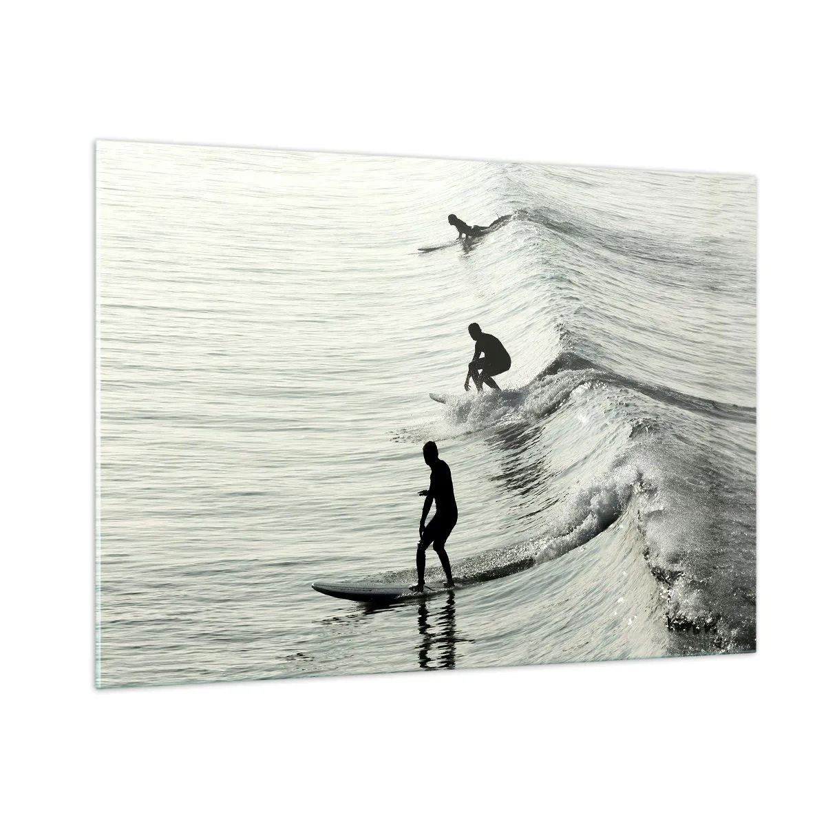 Glasbild - Bild auf glas - Drei Surfer reiten morgens auf den Wellen - 100x70cm - Gegen die Welle - Moderne Wanddekoration für Wohnzimmer und Schlafzimmer ARTTOR
