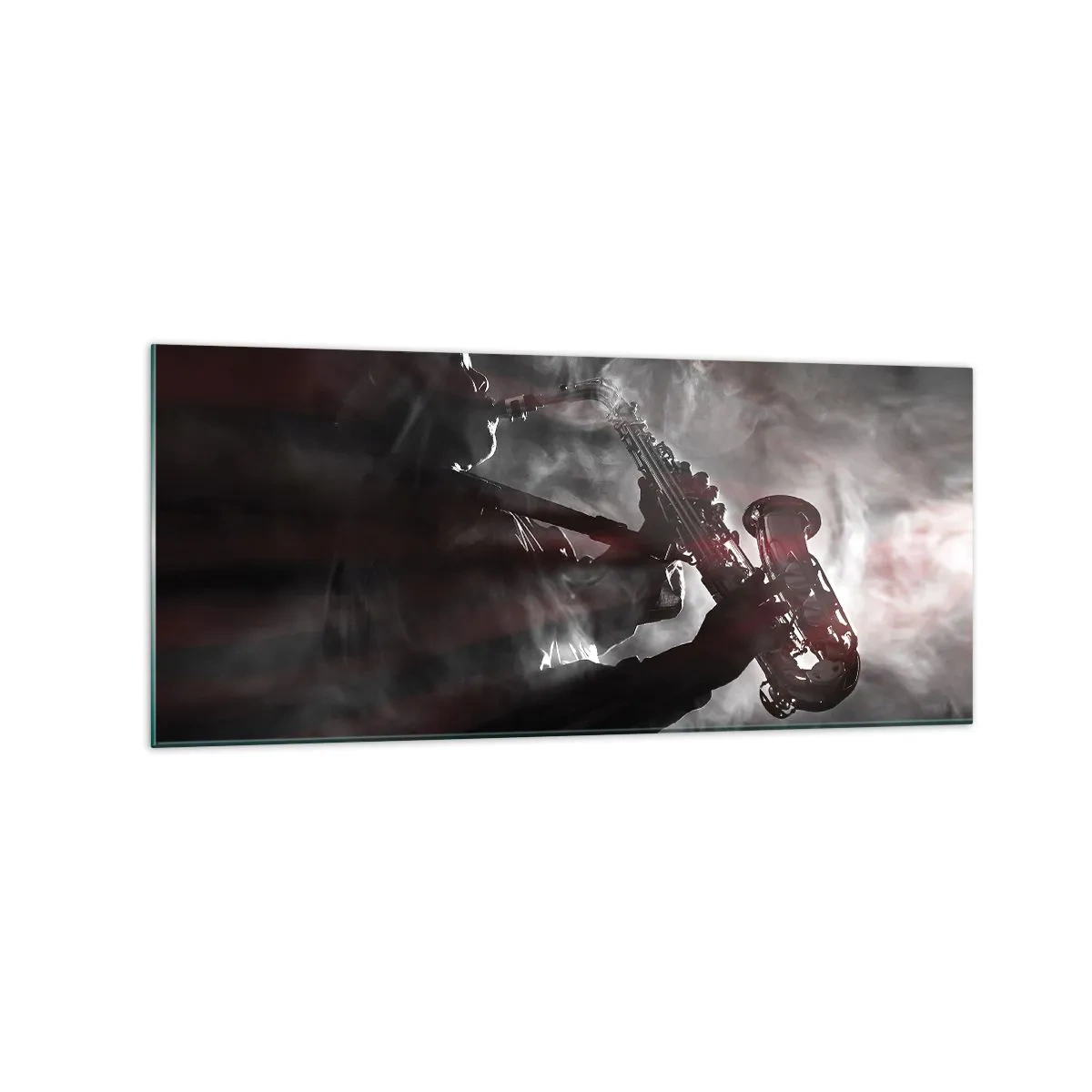 Glasbild - Bild auf glas - Saxophonist im Rauch auf der Bühne in stimmungsvollem Schwarz und Rot - 120x50cm - In den Dämpfen des Jazz - Moderne Wanddekoration für Wohnzimmer und Schlafzimmer ARTTOR