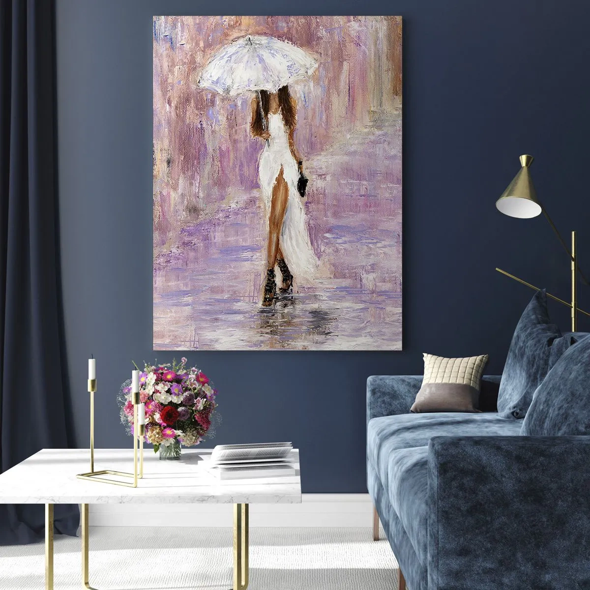 Glasbild - Bild auf glas - Figur einer Frau mit Regenschirm in einer lila Regenszene - 50x70cm - Im lila Regen - Moderne Wanddekoration für Wohnzimmer und Schlafzimmer ARTTOR