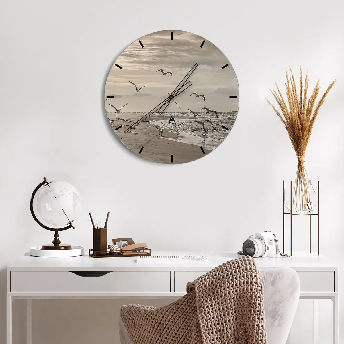 Wanduhr - Glasuhr - Möwen schweben morgens über der Küste - 30x30cm - Meeresrauschen, Vogelgesang - Moderne Wanddekoration für Wohnzimmer, Küche und Schlafzimmer ARTTOR