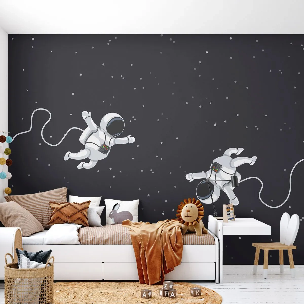 Fototapete Premium Sand - Zwei Astronauten schweben im Weltraum - 100x70cm - Kosmischer Tanz - Moderne Wanddekoration für Wohnzimmer und Schlafzimmer ARTTOR