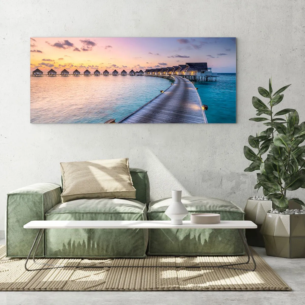 Glasbild - Bild auf glas - Der Pier, der bei Sonnenuntergang zu den Cottages am Wasser führt - 120x50cm - Urlaub - zurück zu den Quellen - Moderne Wanddekoration für Wohnzimmer und Schlafzimmer ARTTOR
