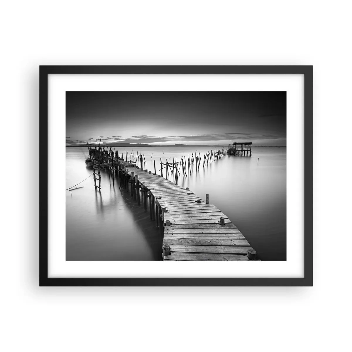Poster in einem schwarzem Rahmen - Der Frieden eines vergessenen Ufers - 50x40 cm