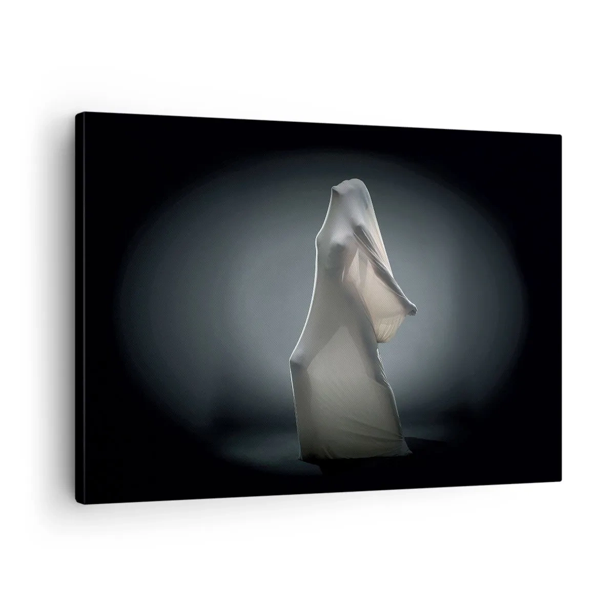 Bild auf Leinwand - Leinwandbild - Eine Figur aus weißem Stoff auf dunklem Hintergrund - 70x50cm - Versteckte Wünsche - Moderne Wanddekoration für Wohnzimmer und Schlafzimmer ARTTOR