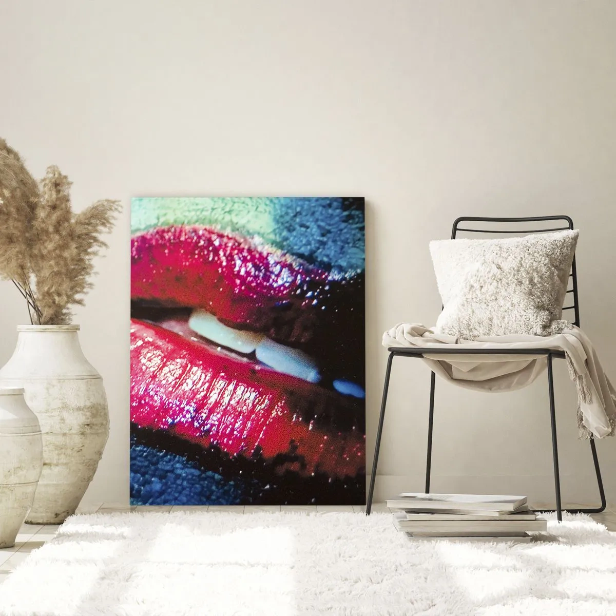 Glasbild - Bild auf glas - Rote Lippen vor einem Hintergrund intensiver Farben - 50x70cm - Sinnlich und verstörend - Moderne Wanddekoration für Wohnzimmer und Schlafzimmer ARTTOR