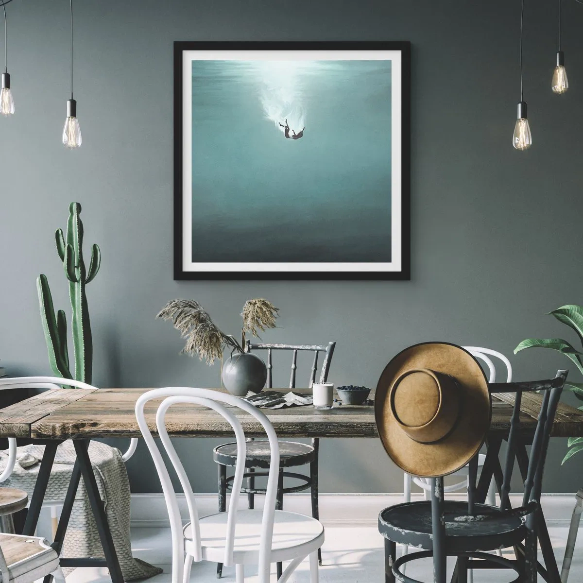 Poster in einem schwarzem Rahmen - In den Armen des Ozeans - 60x60 cm