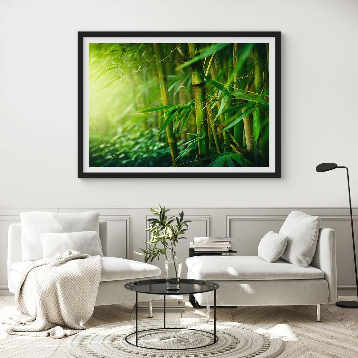Poster in einem schwarzem Rahmen - Grüner Bambuswald in sanftem Licht - 100x70cm - Lerne Grün selbst kennen - Moderne Wanddekoration für Wohnzimmer und Schlafzimmer ARTTOR