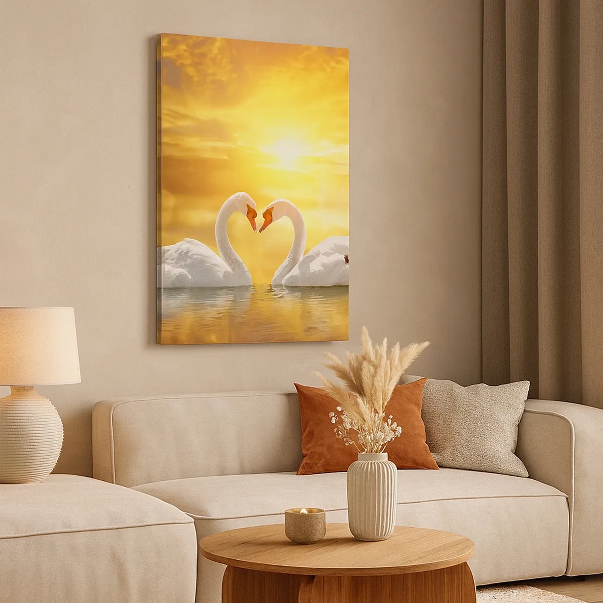 Bild auf Leinwand - Leinwandbild - Eine romantische Szene mit zwei Schwänen, die vor dem Hintergrund eines goldenen Sonnenuntergangs ein Herz bilden. - 50x70cm - Das Herz ist das schönste Wort der Welt... - Moderne Wanddekoration für Wohnzimmer und Schlaf