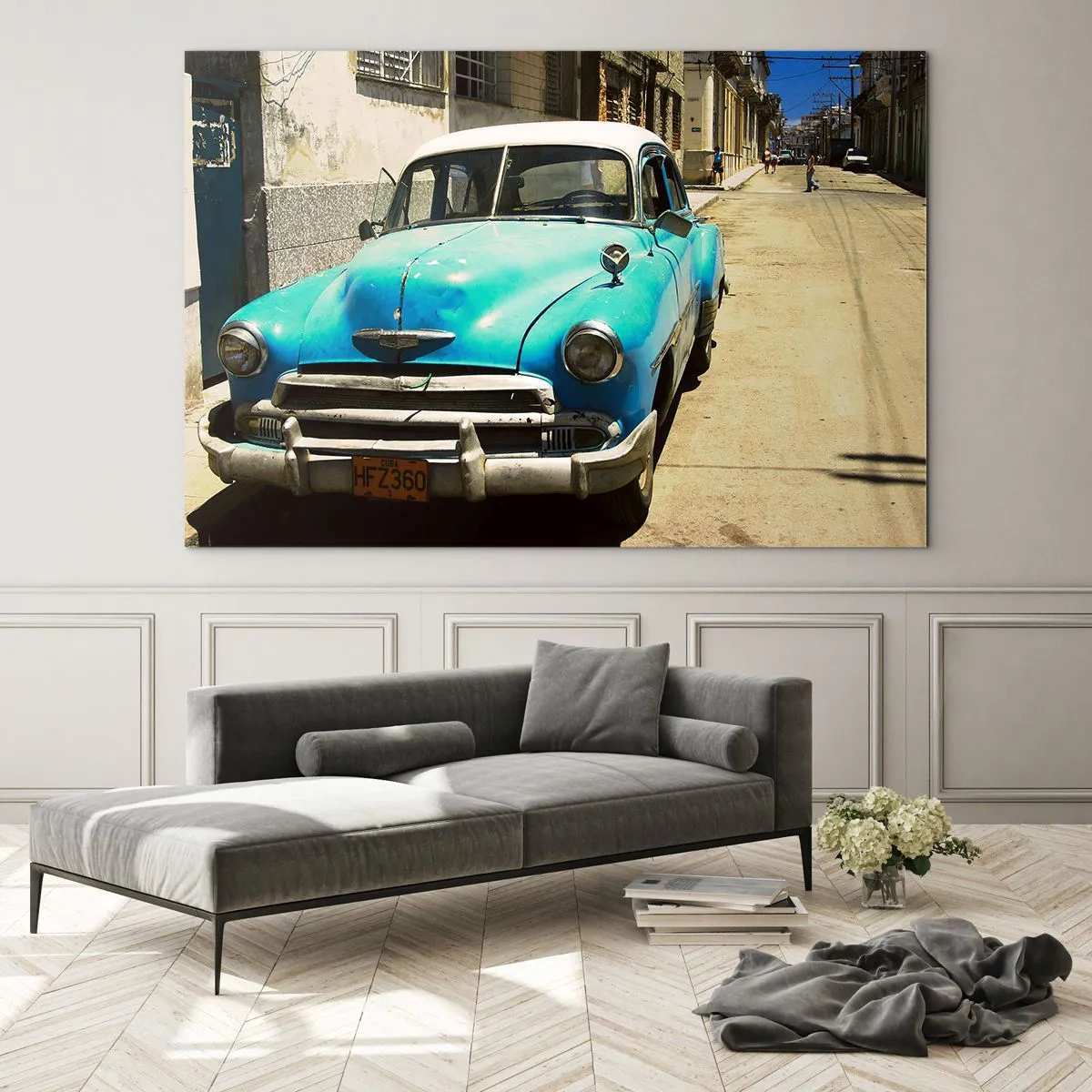 Glasbild - Bild auf glas - Blaues Oldtimer auf der Straße in der Sonne - 70x50cm - Evviva Kuba! - Moderne Wanddekoration für Wohnzimmer und Schlafzimmer ARTTOR