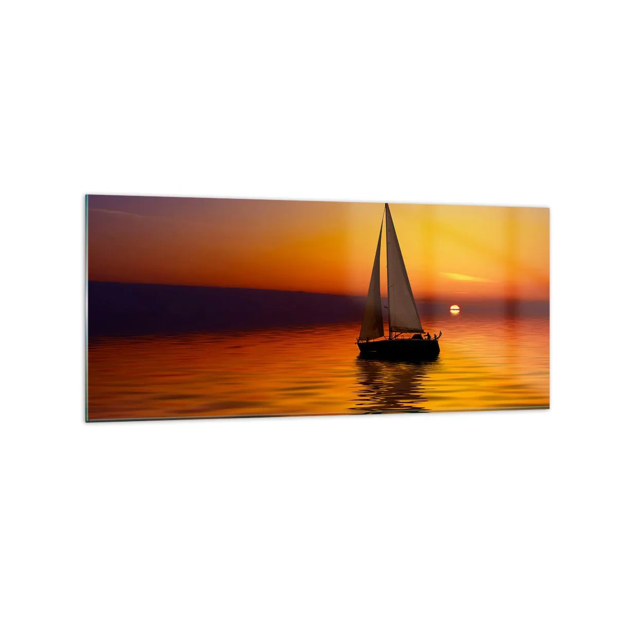Glasbild - Bild auf glas - Ein Segelboot auf ruhiger See bei Sonnenuntergang - 120x50cm - Wie ruhig es hier in der Abenddämmerung ist... - Moderne Wanddekoration für Wohnzimmer und Schlafzimmer ARTTOR