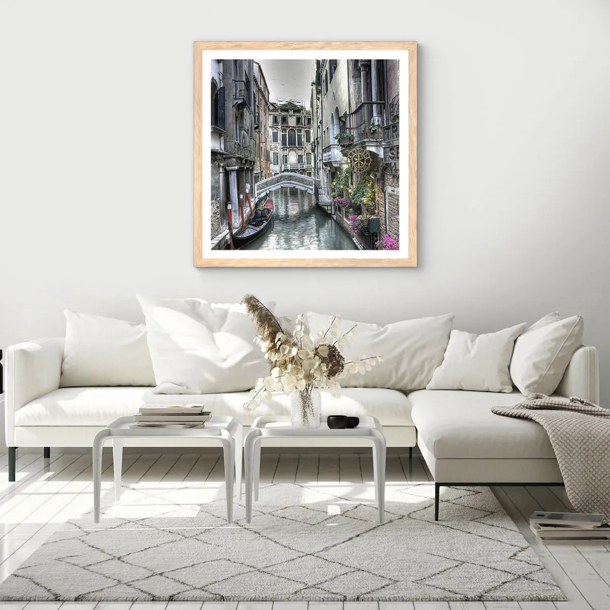 Poster in einem Rahmen aus heller Eiche - Seit Jahrhunderten in stiller Besinnung - 50x50 cm