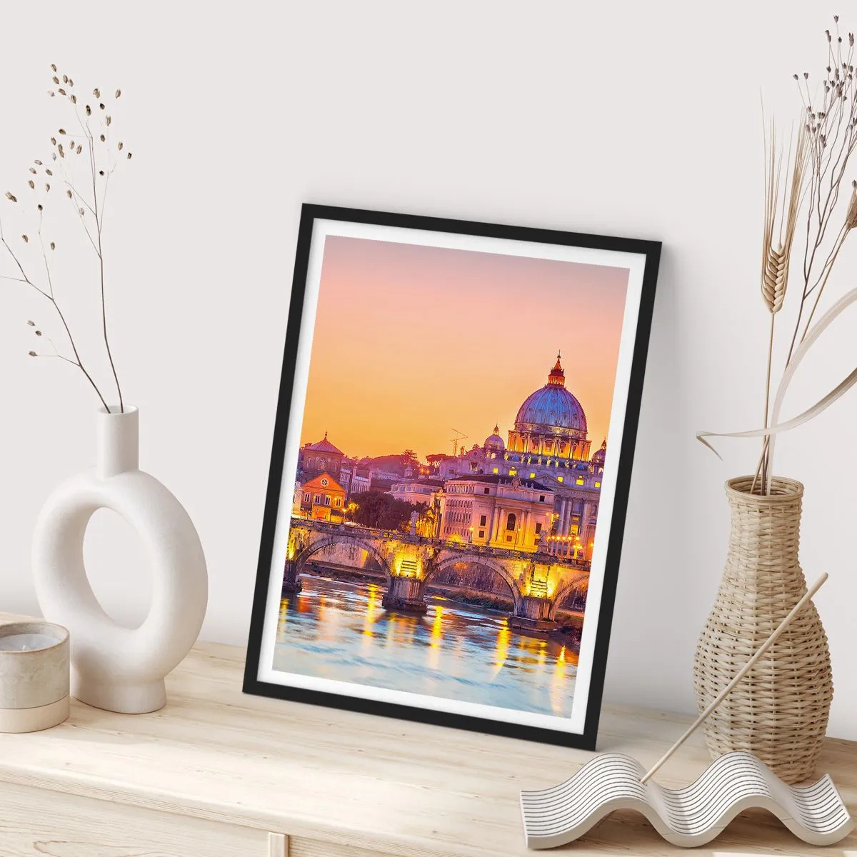 Poster in einem schwarzem Rahmen - Sonnenuntergang über der ewigen Stadt - 61x91 cm