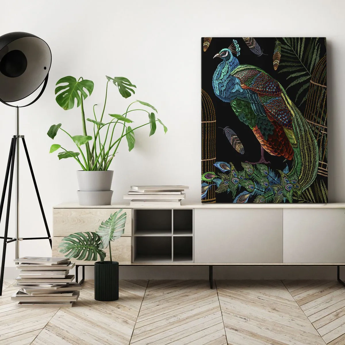 Bild auf Leinwand - Leinwandbild - Pfauen neben einem goldenen Käfig auf schwarzem Hintergrund - 80x120cm - In königlichen Gewändern - Moderne Wanddekoration für Wohnzimmer und Schlafzimmer ARTTOR