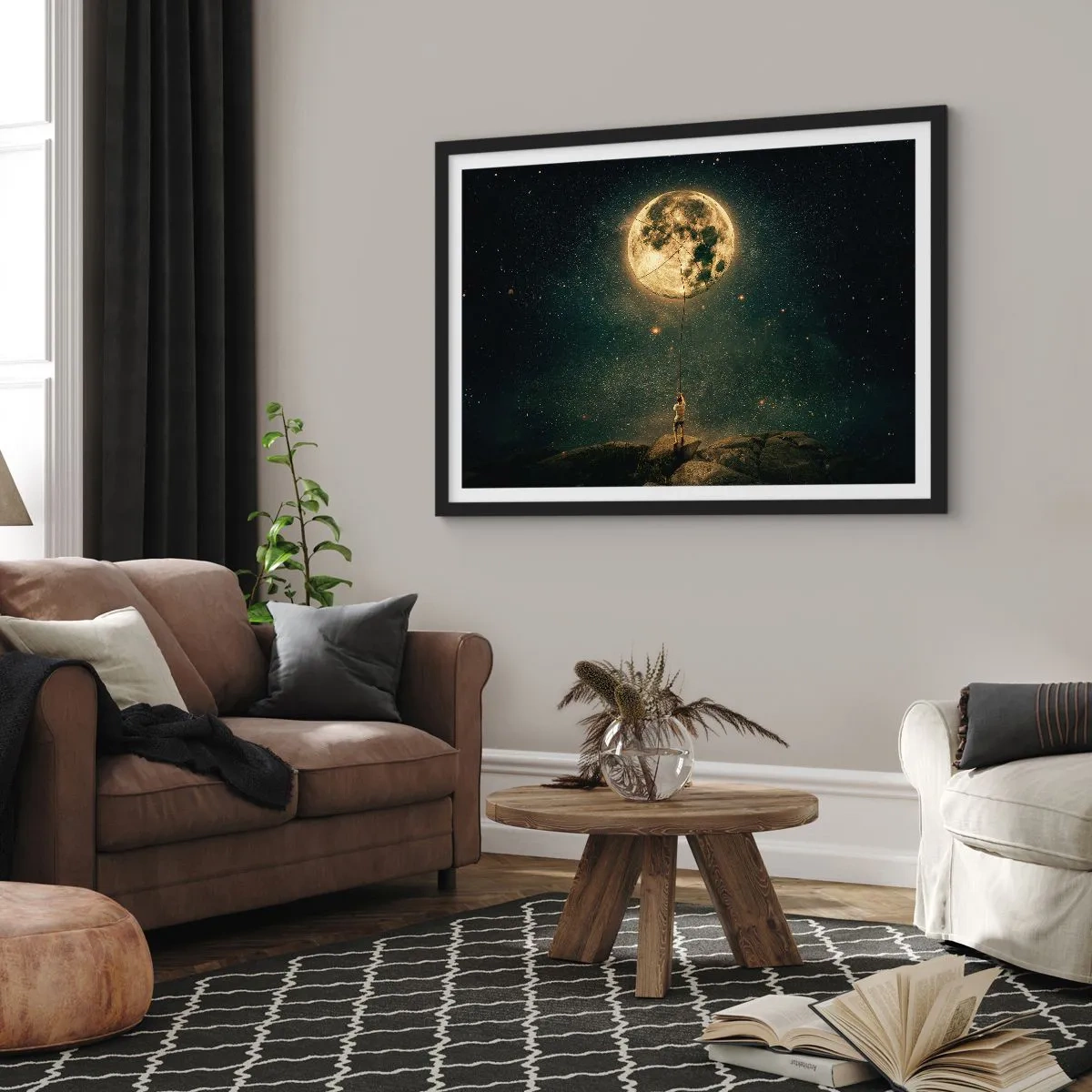 Poster in einem schwarzem Rahmen - Mann mit dem Mond vor dem Sternenhimmel - 70x50cm - Der Mann, der den Mond gestohlen hat - Moderne Wanddekoration für Wohnzimmer und Schlafzimmer ARTTOR