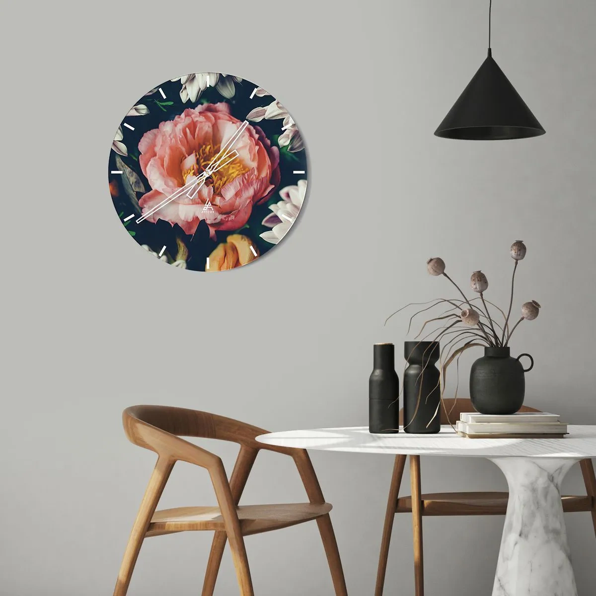 Wanduhr - Glasuhr - Nahaufnahme einer rosa Pfingstrose, umgeben von anderen Blumen - 30x30cm - Mit barocker Pracht - Moderne Wanddekoration für Wohnzimmer, Küche und Schlafzimmer ARTTOR