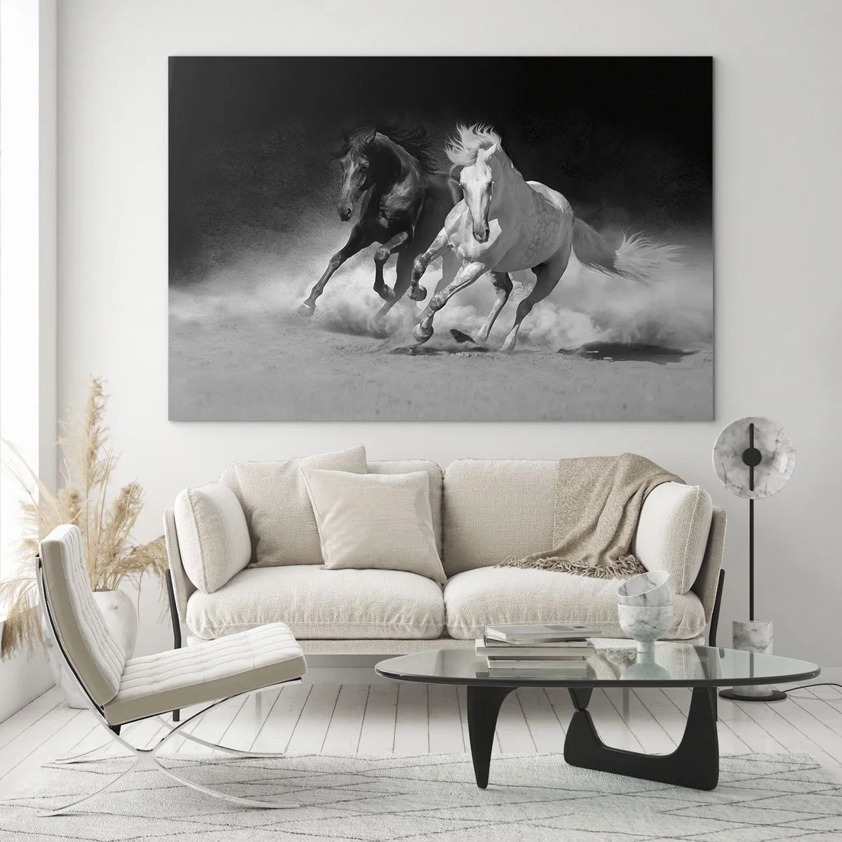Glasbild - Bild auf glas - Laufende Pferde in Schwarz und Weiß - 120x80cm - Galopp der Freiheit - Moderne Wanddekoration für Wohnzimmer und Schlafzimmer ARTTOR