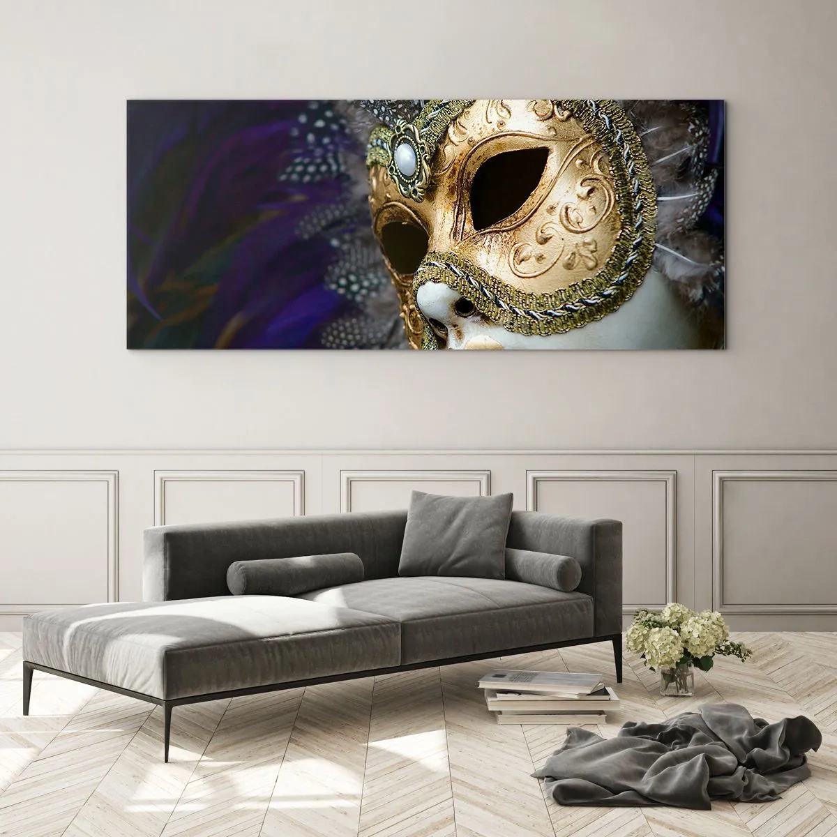 Glasbild - Bild auf glas - Goldene venezianische Maske mit dekorativen Federn und Ornamenten - 120x50cm - Venezianisches Porträt in Gold - Moderne Wanddekoration für Wohnzimmer und Schlafzimmer ARTTOR