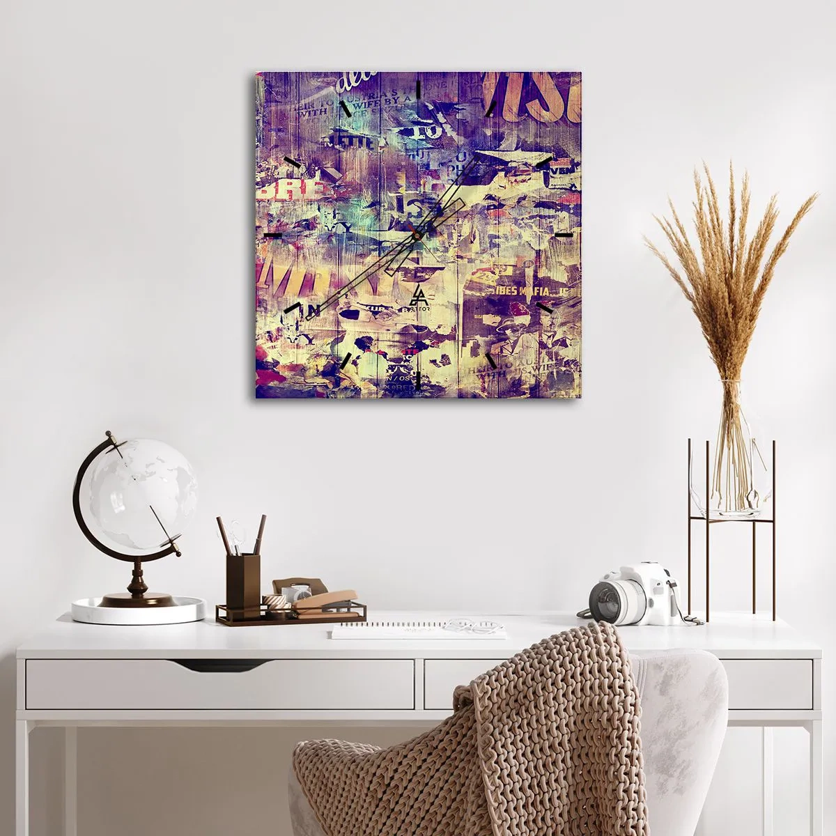 Wanduhr - Glasuhr - Bunte abstrakte Collage mit Text und Grafiken - 30x30cm - Und das ist alles, was es geben wird - Moderne Wanddekoration für Wohnzimmer und Schlafzimmer ARTTOR