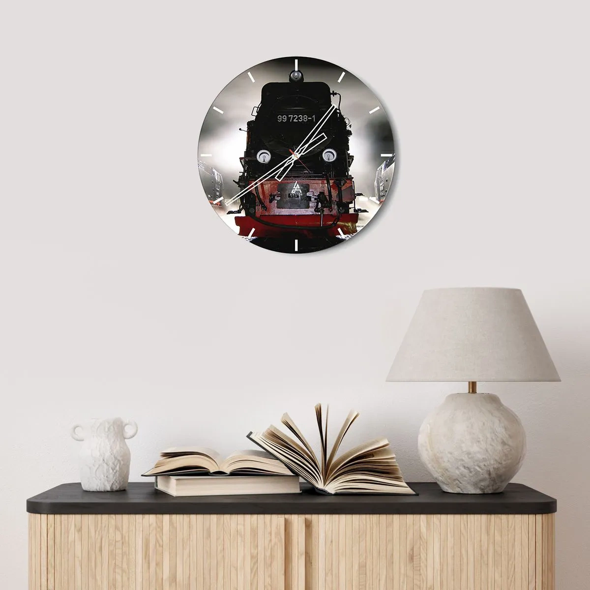 Wanduhr - Glasuhr - Er steht und keucht, seufzt und pustet - 40x40 cm