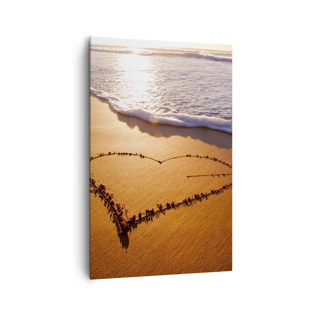 Bild auf Leinwand - Leinwandbild - Ein Herz aus Sand am Strand bei Sonnenuntergang - 80x120cm - Urlaubsgeständnis - Moderne Wanddekoration für Wohnzimmer und Schlafzimmer ARTTOR
