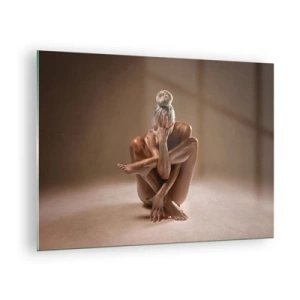 Glasbild - Bild auf glas - Eine sinnliche Frau in einer künstlerischen Pose vor einem Schattenhintergrund. - 70x50cm - Die Einheit von Körper und Geist - Moderne Wanddekoration für Wohnzimmer und Schlafzimmer ARTTOR