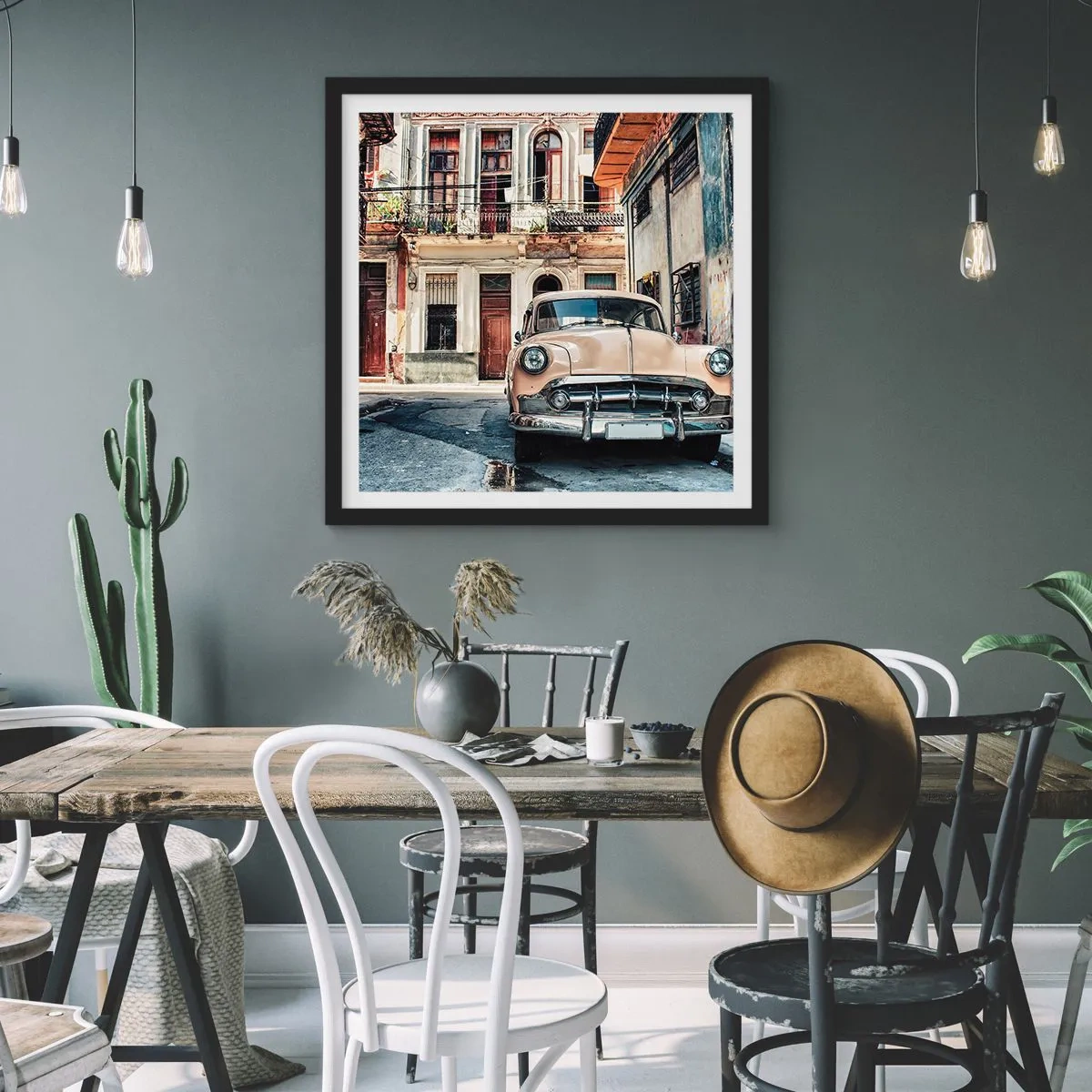 Poster in einem schwarzem Rahmen - Die Siesta in Havanna - 30x30 cm