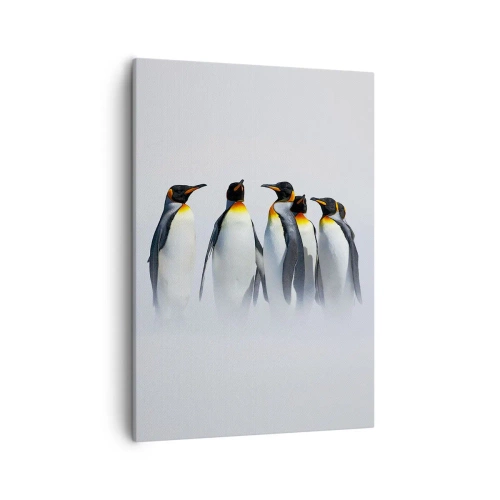 Bild auf Leinwand - Leinwandbild - Eine Gruppe Kaiserpinguine im Winternebel - 50x70cm - Treffen in Abendkleidern - Moderne Wanddekoration für Wohnzimmer und Schlafzimmer ARTTOR