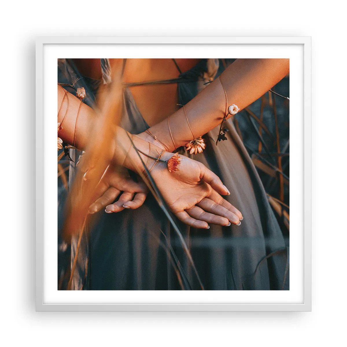 Poster in einem weißen Rahmen - Verbunden mit der Natur - 60x60 cm