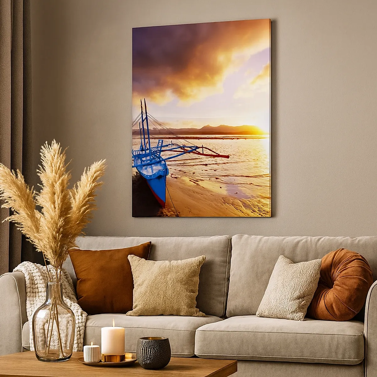Bild auf Leinwand - Leinwandbild - Blaues Boot am Strand bei Sonnenuntergang - 50x70cm - Nach einem Tag sich im Sand ausstrecken - Moderne Wanddekoration für Wohnzimmer und Schlafzimmer ARTTOR
