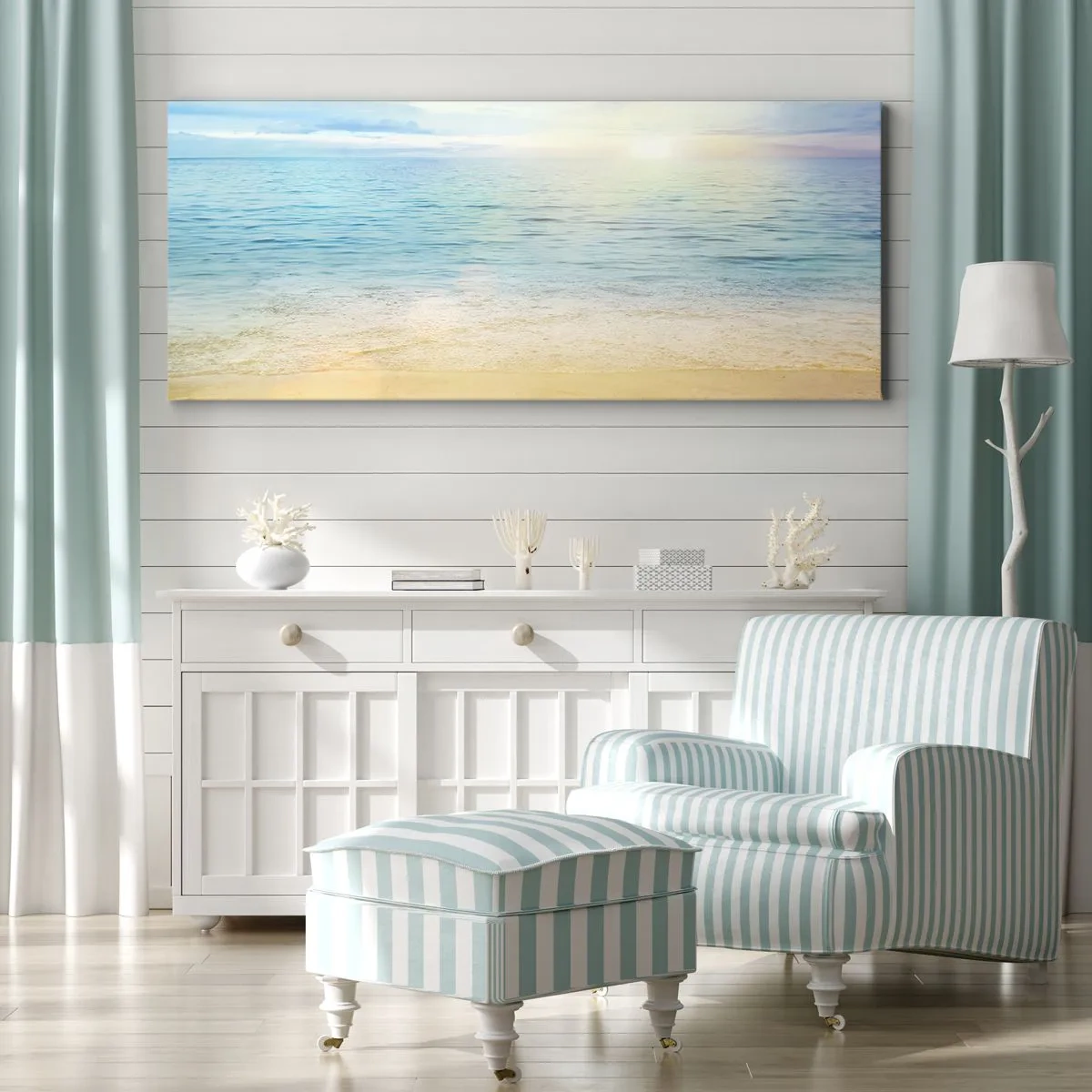 Bild auf Leinwand - Leinwandbild - Ein Strand mit türkisfarbenem Meer und klarem Himmel - 160x50cm - Großes Blau - Moderne Wanddekoration für Wohnzimmer und Schlafzimmer ARTTOR