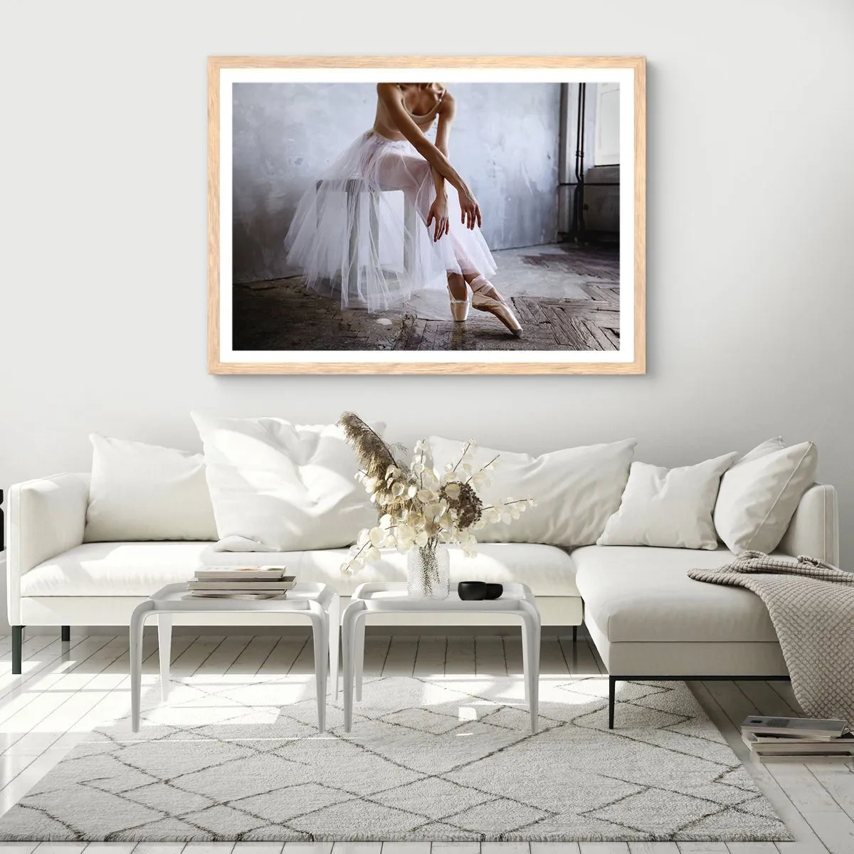 Poster in einem Rahmen aus heller Eiche - Bevor die Rampe leuchtet - 91x61 cm