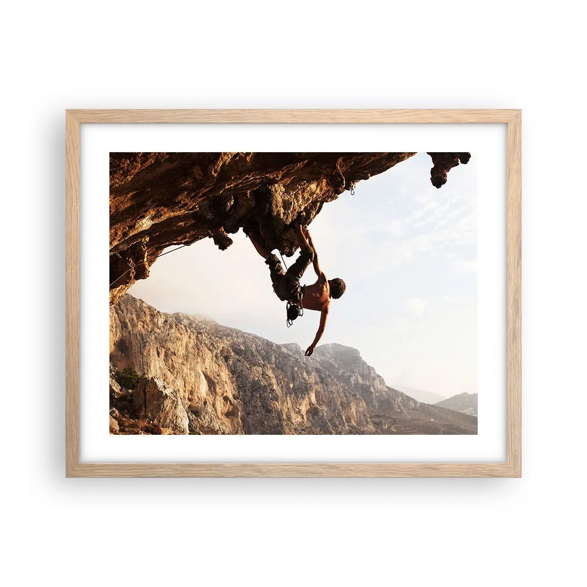 Poster in einem Rahmen aus heller Eiche - Die Welt ist in einer Hand auf einem Felsblock geschrumpft - 50x40 cm