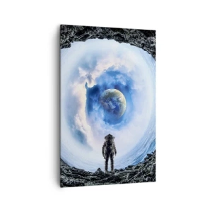 Bild auf Leinwand - Leinwandbild - Astronaut vor einer Weltraumlandschaft mit der Erde im Hintergrund - 80x120cm - Es ist nicht weit von zu Hause - Moderne Wanddekoration für Wohnzimmer und Schlafzimmer ARTTOR