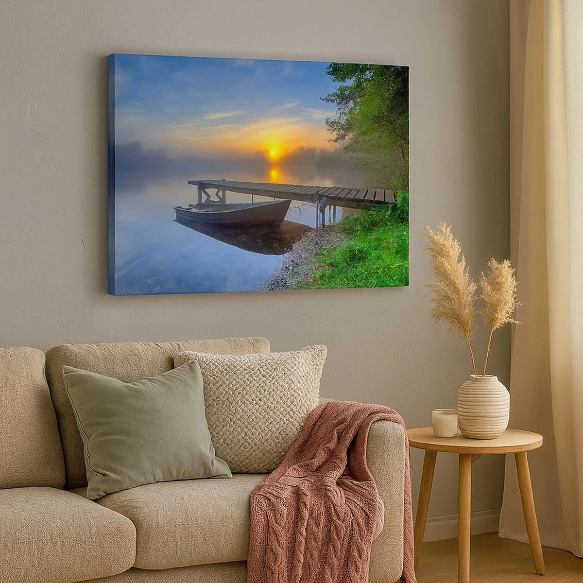 Bild auf Leinwand - Leinwandbild - Ein Seesteg bei Sonnenaufgang mit einem Boot am Ufer - 70x50cm - Wie aus Gewöhnlichem Magie wird - Moderne Wanddekoration für Wohnzimmer und Schlafzimmer ARTTOR