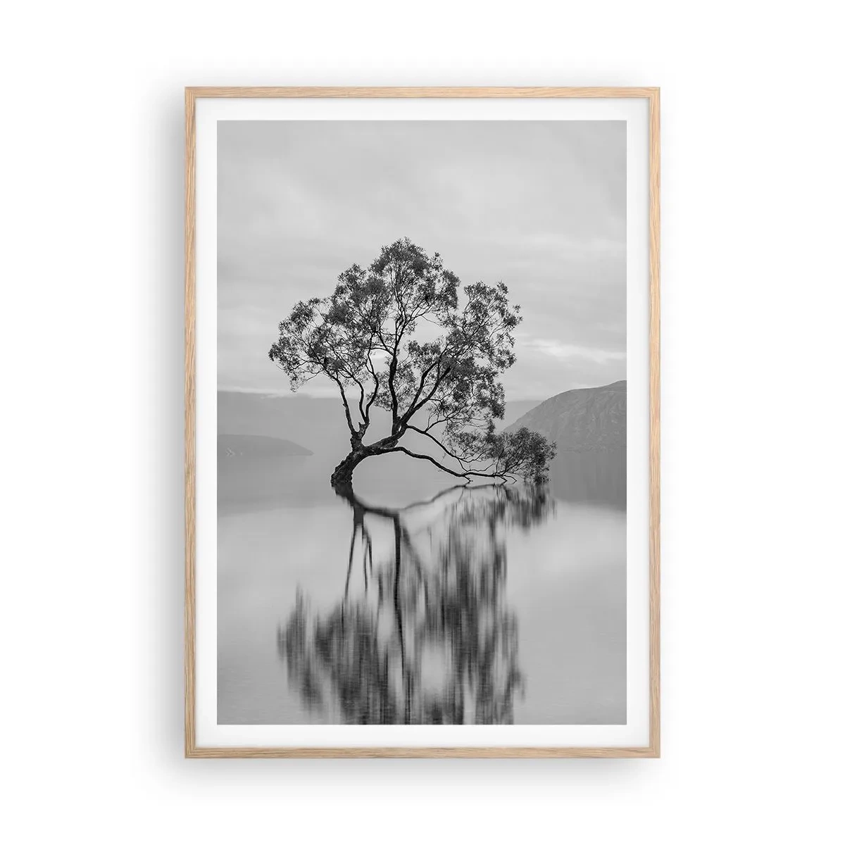 Poster in einem Rahmen aus heller Eiche - Es gibt so ein Land - 70x100 cm