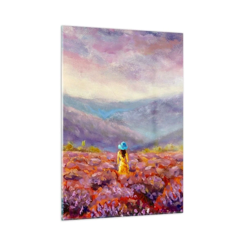Glasbild - Bild auf glas - Eine Figur mit Hut in einem Lavendelfeld in der Abenddämmerung - 50x70cm - In einer Lavendelwelt - Moderne Wanddekoration für Wohnzimmer und Schlafzimmer ARTTOR