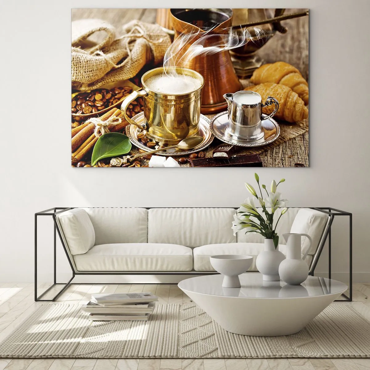 Glasbild - Bild auf glas - Eine goldene Tasse Kaffee mit Milch, umgeben von Körnern und Croissants - 100x70cm - Schönen Tag noch! - Moderne Wanddekoration für Wohnzimmer und Schlafzimmer ARTTOR