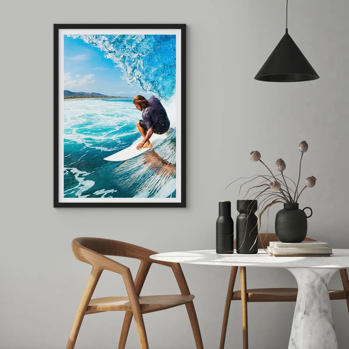 Poster in einem schwarzem Rahmen - Tanzen mit den Wellen - 40x50 cm