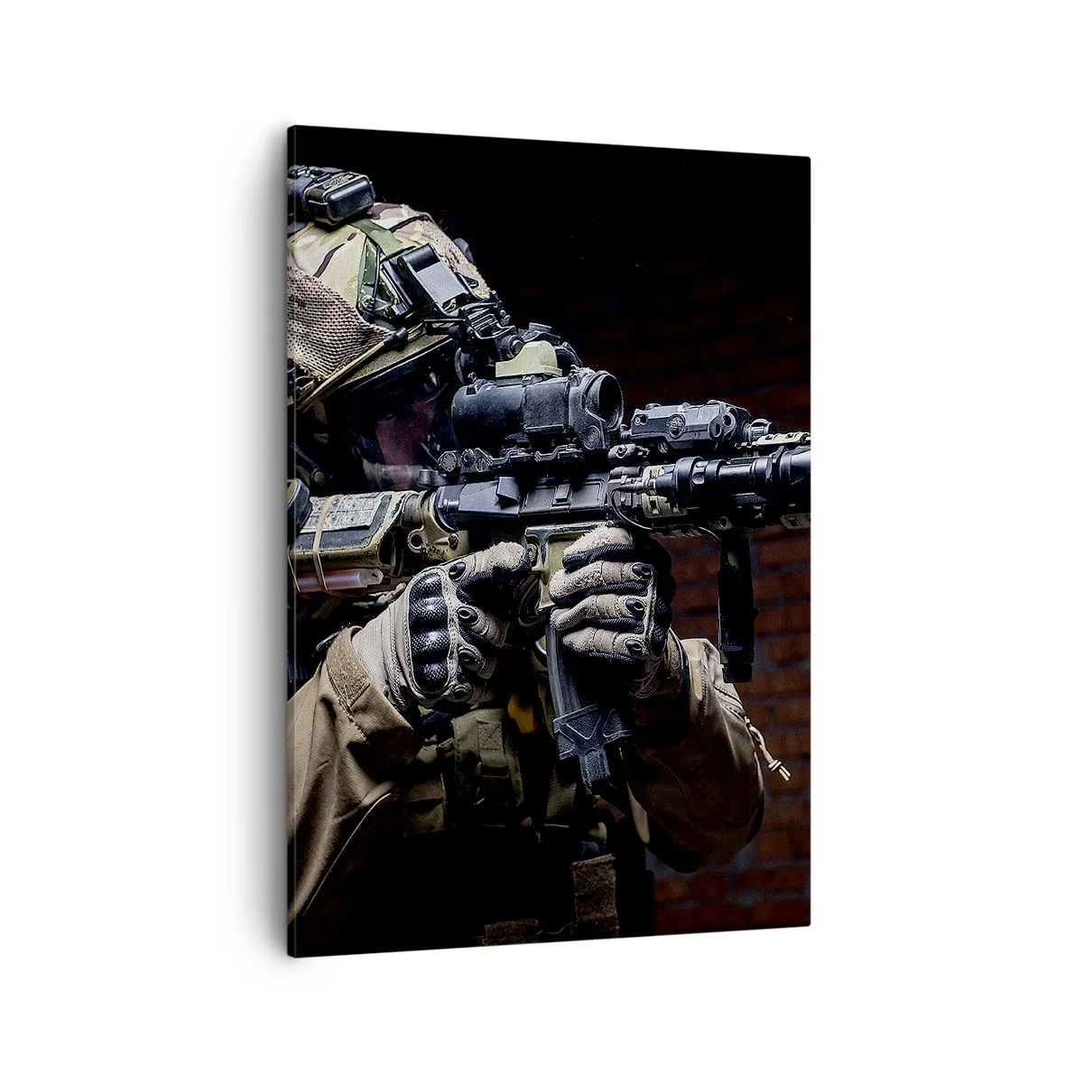 Bild auf Leinwand - Leinwandbild - Ein Soldat in voller Montur mit einem Gewehr - 50x70cm - Tödlich wirksam - Moderne Wanddekoration für Wohnzimmer und Schlafzimmer ARTTOR