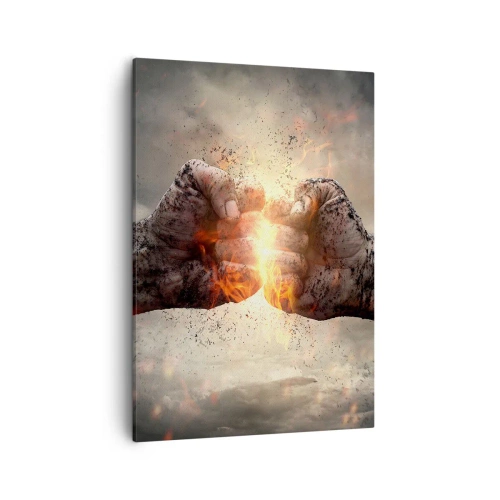 Bild auf Leinwand - Leinwandbild - Geballte Fäuste in einer dynamischen Brandszene - 50x70cm - Steh auf für einen Kampf - Moderne Wanddekoration für Wohnzimmer und Schlafzimmer ARTTOR