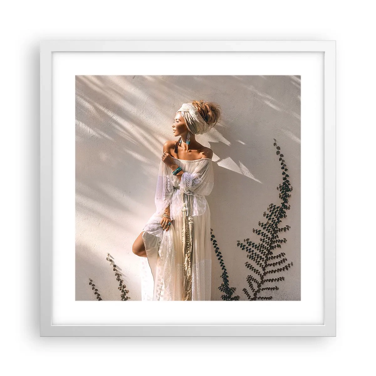 Poster in einem weißen Rahmen - Die Sonne und das Mädchen - 40x40 cm