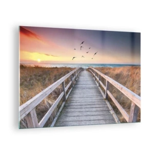 Glasbild - Bild auf glas - Eine hölzerne Fußgängerbrücke über die Dünen, die bei Sonnenuntergang zum Strand führt - 70x50cm - Der Raum für Auffliegen - Moderne Wanddekoration für Wohnzimmer und Schlafzimmer ARTTOR
