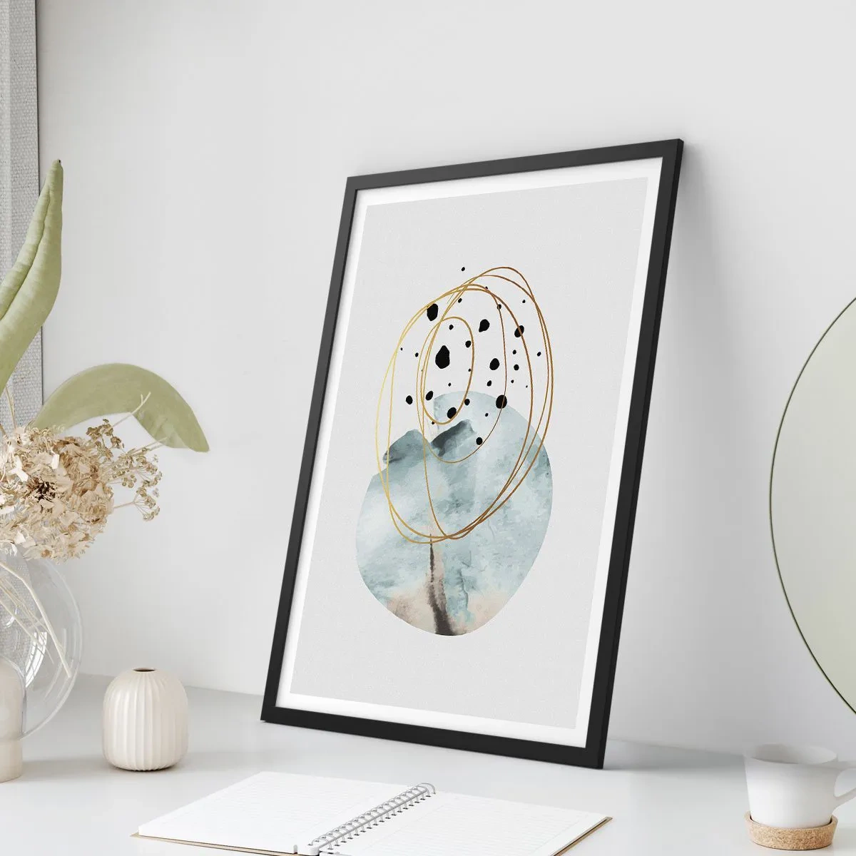 Poster in einem schwarzem Rahmen - Vom Weltraum umarmt - 70x100 cm