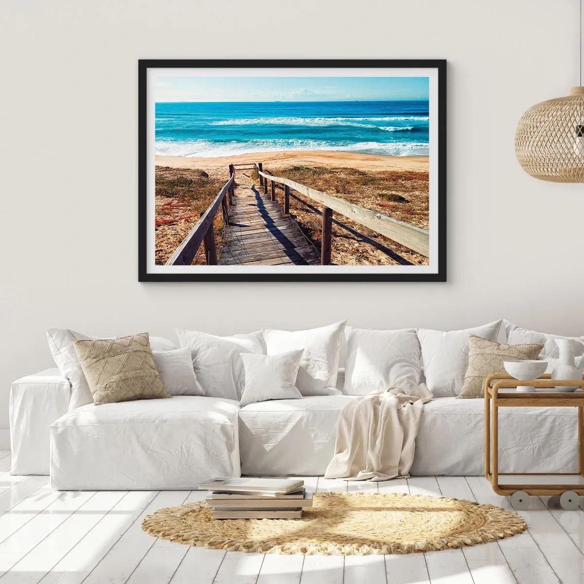 Poster in einem schwarzem Rahmen - Holzweg zum Strand - 70x50cm - Lauf! - Moderne Wanddekoration für Wohnzimmer und Schlafzimmer ARTTOR